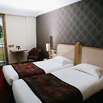 Отель Le Relais Du Roy Mont-Saint-Michel