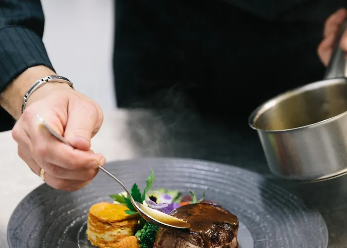 ル ルレ デュ ロワ ホテル 3*