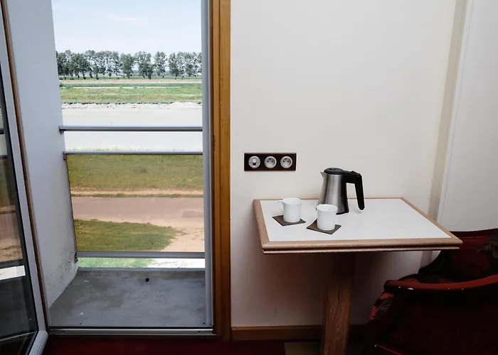 ル ルレ デュ ロワ ホテル