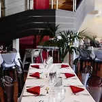 Hotel Le Relais Du Roy