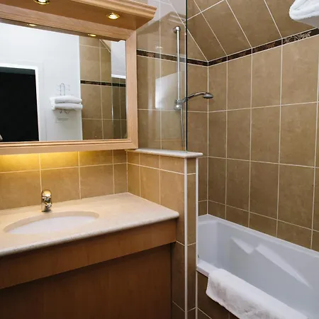 Le Relais Du Roy Hotel 3*