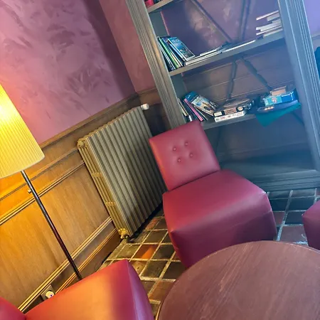 Отель Le Relais Du Roy