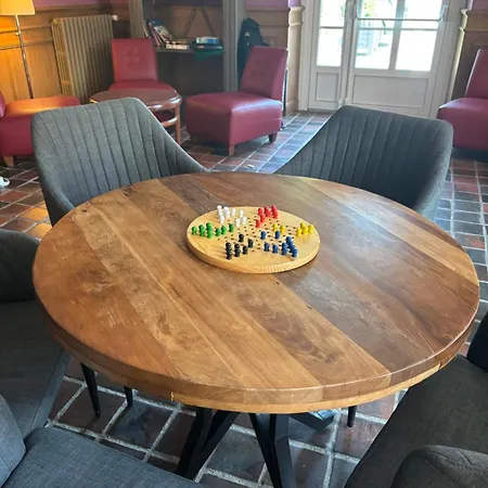 Le Relais Du Roy Szálloda 3*