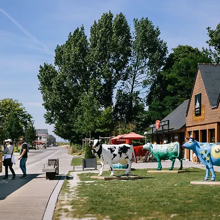 Le Relais Du Roy Отель 3*