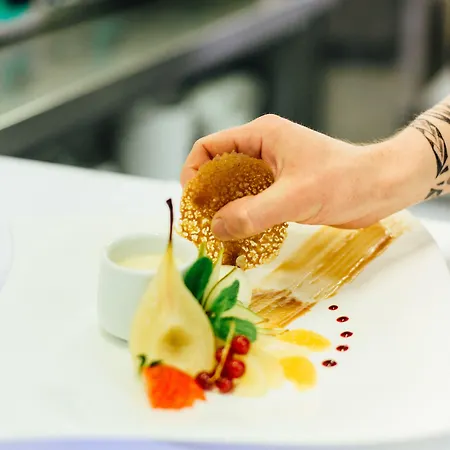 فندق Le Relais Du Roy 3*