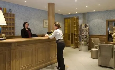 Hotel Le Relais Du Roy 3*