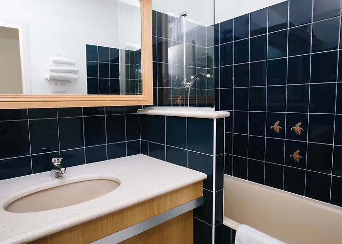 Hotel Le Relais Du Roy 3*